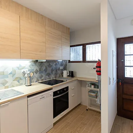Cozy Bus Parking - 5min From Downtown Porto Gaia Oliveira do Douro (Vila Nova de Gaia)