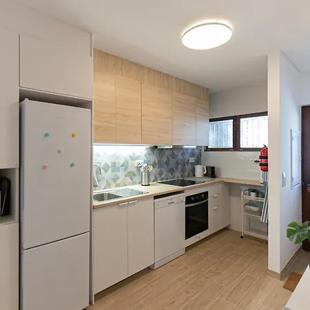 Cozy Bus Parking - 5min From Downtown Porto Gaia